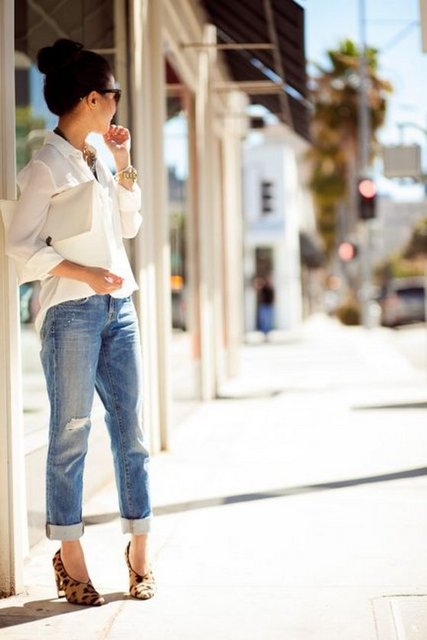 Eğer böyle bir seçeneğiniz yoksa veya pantolonlarını paylaşmayı sevmeyen bir erkek arkadaşınız varsa, yine bütçe korumalı ve oldukça şık bir boyfriend denime sahip olabilirsiniz.