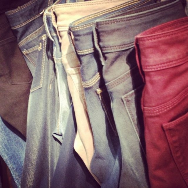 Rag&Bone, Mavi Jeans, River Island, NSF, Asos, Loft,Jbrand gibi bir çok markanın boyfriend denim modellerine internet üzerindeki sitelerinden de ulaşabilir, alternatiflerinizi arttırabilirsiniz.