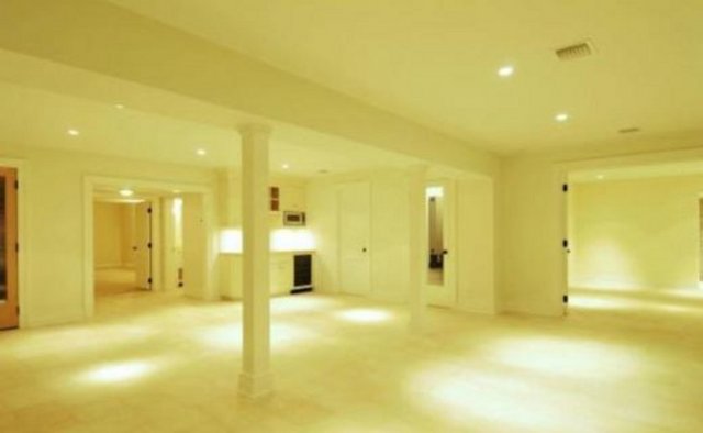 Lopez son olarak New Hampton'daki bu evi satın almıştı. -