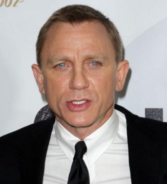 BANKLARDA UYUDUĞU BİLE OLDU - Beyazperdenin James Bond'u Daniel Craig de Londra'ya taşındığında zor günler geçirdi. -