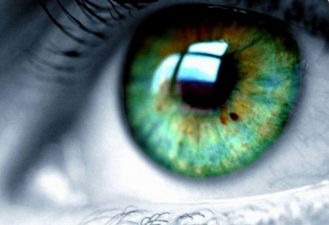 Gözbebeğiniz, aşık olduğunuz insana bakarken yüzde 45 oranında büyür.  -