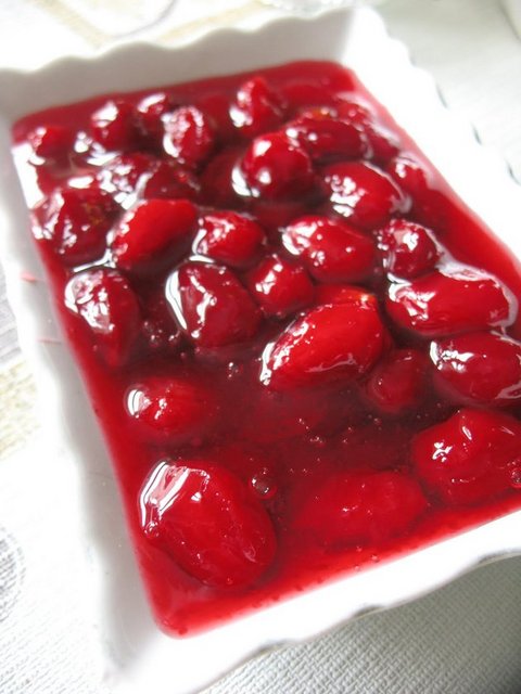 KUŞBURNU: İster marmelat olarak isterseniz çay olarak için kan yağlarını kısmen düşürür.