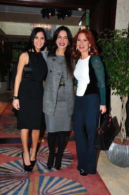 NESLİŞAH ALKOÇLAR, SİTARE AKDİLEK, GÜLŞAH ALKOÇLAR