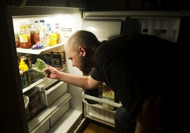 Uyurgezer misiniz? Gece sık sık uyanır mısınız?