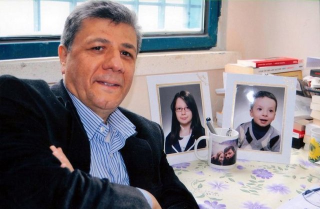Anayasa Mahkemesi 34 yıl hapse mahkum olan CHP İzmir Milletvekili Mustafa Balbay'ın 'uzun tutukluluk ve adil yargılama', CHP Zonguldak Milletvekili Prof. Dr. Mehmet Haberal'ın 'adil yargılama' konusundaki itirazını haklı buldu.