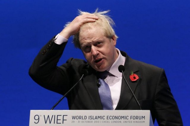 Londra Belediye Başkanı Boris Johnson, fakir insanların IQ'ları düşük - olduğu için başarılı olamadıkları yönündeki açıklamasının ardından canlı - yayında IQ testine tutulunca bir soruyu bile bilemedi