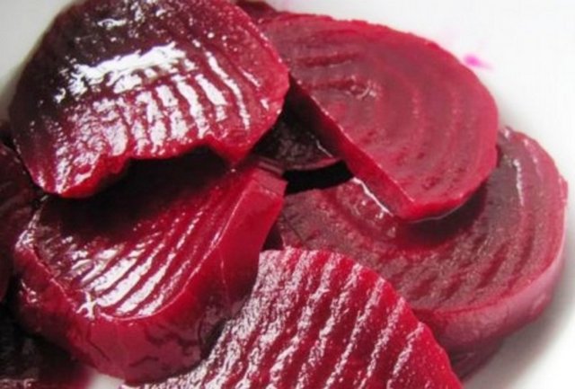 Pancar: Stres giderici bir besin olan pancarda, folat, üridin ve magnezyum bulunur.