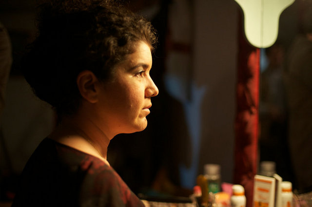 Uzun yıllar İstanbul'da sahne alan bir şarkıcının gelen teklif üzerine birlikte çalıştığı genç solistle gittikleri Yozgat'ta yaşadıkları içsel yolculuğun ve değişikliklerin incelikli bir sinema diliyle anlatıldığı filmin başrollerinde Ercan Kesal, Ayça Damgacı, Tansu Biçer ve Nadir Sarıbacak yer alıyor.