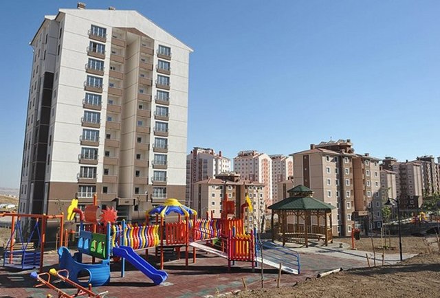 Ortalama 200 bin liradan 100 ev -  -