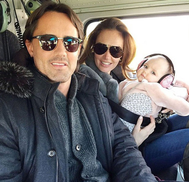 Minik Sophia'nın kar ve kışla ilk tanışması da geçen yıl Aralık alında oldu. Ailece, gözde kış sporları merkezi Gstaad'a gittiler. -