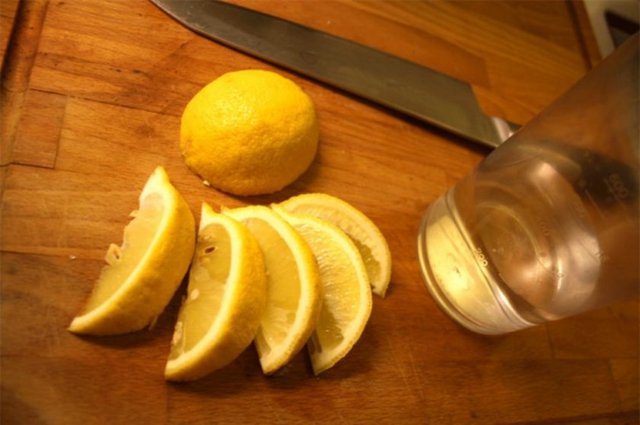 Limon, sindirim sisteminden bağışıklık sistemine destek olmaya, viral enfeksiyonlardan iltihap azaltmaya varıncaya kadar sağlığınız için oldukça önemlidir.