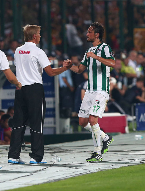 2. HAFTA	 - Bursaspor-Galatasaray	 - Dk: 72 (Skor: 0-1) (maç skoru: 1-1)	Tuncay Şanlı çıktı Enes Ünal girdi - Dakika 75	Enes Ünal Gol - Cristoph Daum	450000 TL kazandırdı -