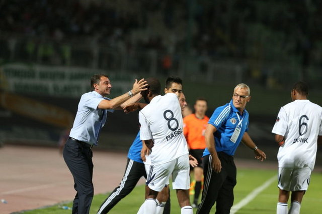 3. HAFTA	 - Torku Konyaspor-Kasımpaşa	 - Dk: 73 (Skor: 1-1) (Maç skoru: 1-2)	Sancak Kaplan çıktı Viudez girdi - Dk 89	Viudez asist Babel gol - Shota Arveladze	900000 TL kazandırdı -