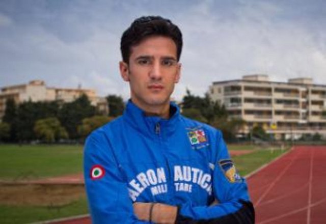 İtalyan atlet Liccardi, yapay penis kullanarak doping testine müdahale ettiği gerekçesiyle 3 yıl men cezası aldı.