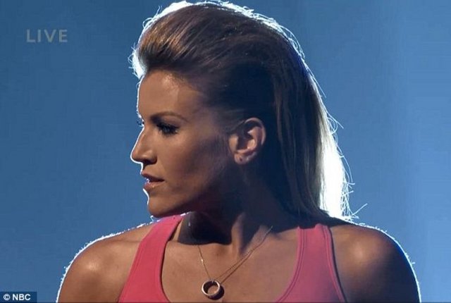 Yarışmadan 250 bin dolar kazanan Danni, gecenin tek kazananı değildi. Elenmiş yarışmacı Gina McDonald, kilo verme diyetine evde devam etmesinin ardından 100 bin dolarla ödüllendirildi...