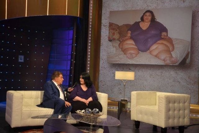 Mayra Rosales 11 ameliyat sonunda 362 kilo verdi.