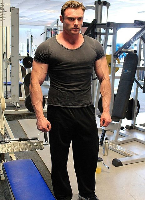 'Kilo vermek bana yeni bir hayat değil, gerçekten bir hayat verdi' diyor.