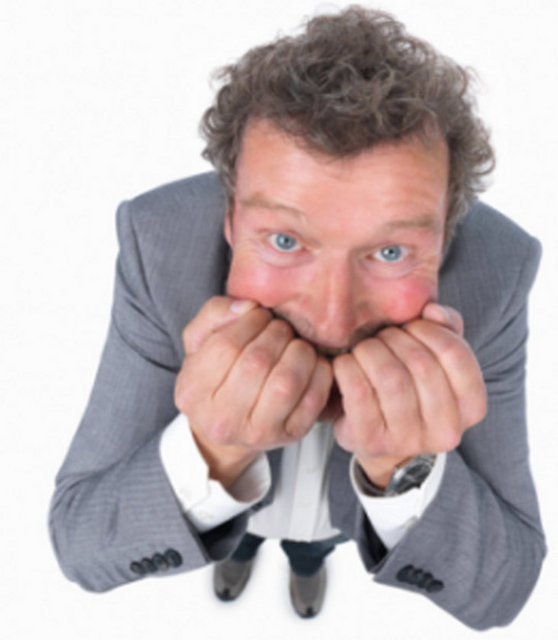 Bu duygumuzun sebeplerini anlamak, sonuçlarını kavramak ve öfkeyi uygun bir dil ile diğerlerine aktarmayı öğrenmektir.