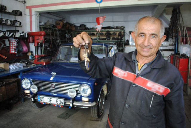 Coşkun, "Bu arabadan bahsetmişler. Özellikle kendisi geldi. Baktı, inceledi. 'Ben bu arabayı alayım' dedi.