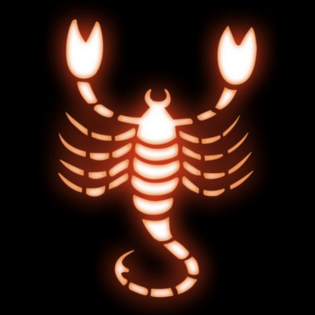 Akrep  - En güçlü şüphesiz benim, - Herkesi ezip geçerim. - Hele bana ters yapanı, - Doğduğuna pişman ederim...