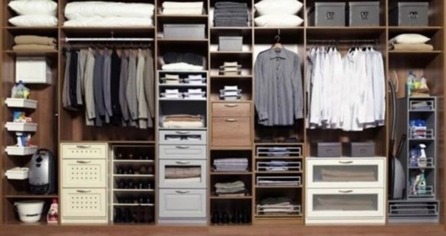 Evlerde en çok rastlanan zehirlenmelerin başında naftalin zehirlenmesi geliyor.