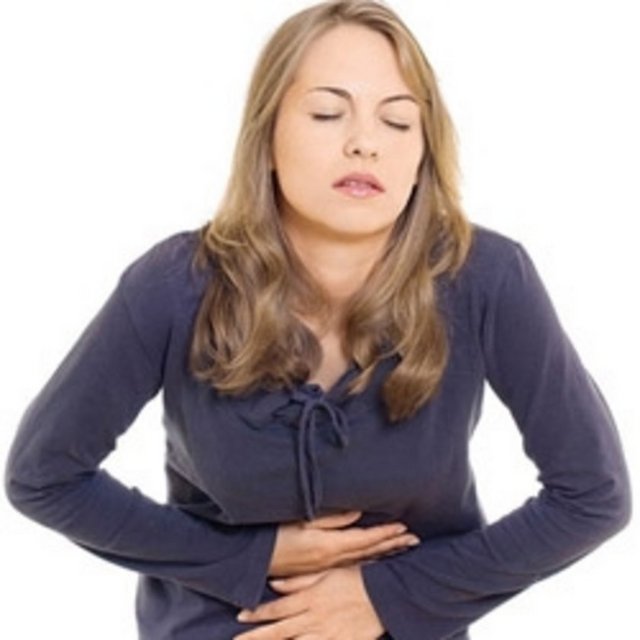 Bu beyaz lekeler yanağın iç tarafında, dilin alt veya yan kısımlarında oluşur. Bu lekeler pamukçuğun giderilmesinde uygulanan yöntemlerle ağızdan kaybolmaz.