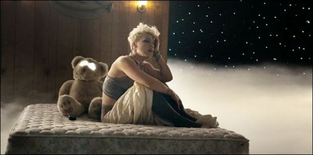 P!nk-Just Give Me A Reason ft. Nate Ruess