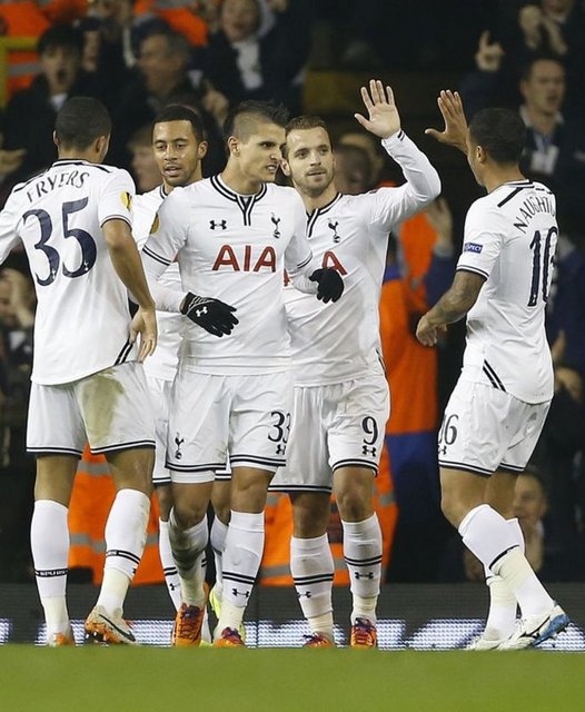 Goller: Roberto Soldado (3), Holtby (Tottenham) - Ewevton