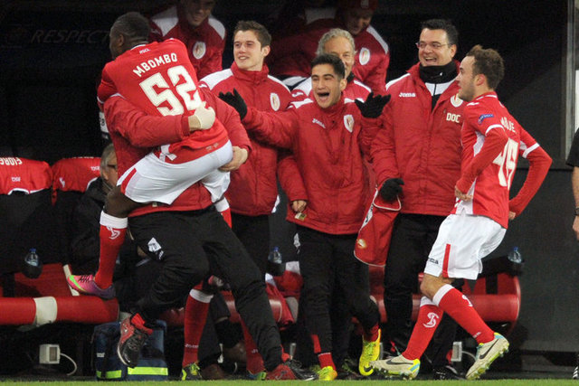 Goller:  Mbombo (Standard Liege) - Lasse Nilsson (2), Mikkel Beckmann (Elfsborg)