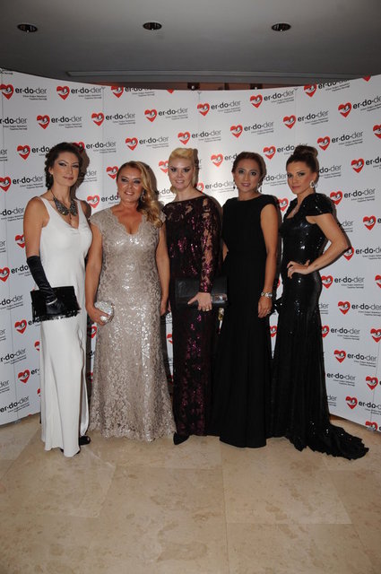 ESRA KIZILTAŞ, NURAY FENERCİOĞLU, HANDE SEZER PEKCAN, MAHBUBE GÜRKAN, SEDA VURAL  - 