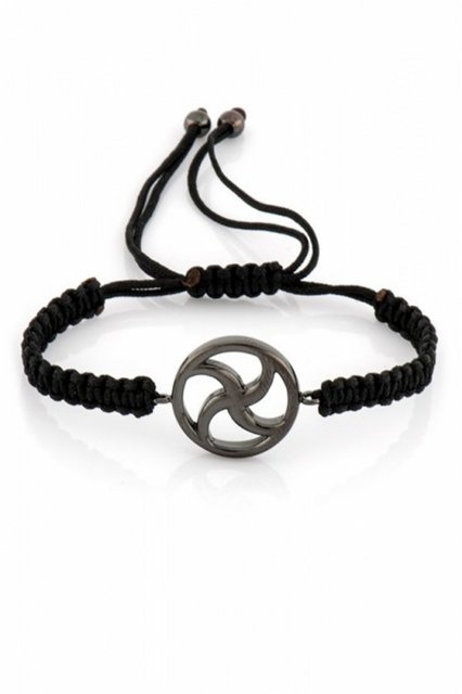 Bee Happy by Bee Goddess Manji bileklikler de favorilerim arasında. Fiyatı 200 TL.