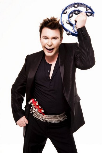 Kuşum Aydın bir televizyonda programında evli olduğunu itiraf etti. Aydın, 2008 yılından beri Tülay Çakır isimli saç stilisti bir kadınla evli olduğunu açıkladı.