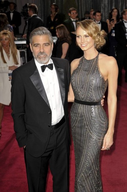 Hollywood'un hızlı çapkını George Clooney yine aradığı aşkı bulamadı. George Clooney ve Stacy Keibler çifti temmuz ayında ayrıldılar
