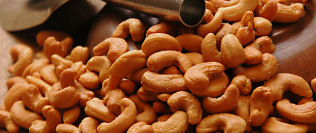 Özellikle gebelikte takviyesi gereken demir (6,43 mg/100 gr) mineralini içerir. İçerdiği selenyum ile vücudu çeşitli hastalıklardan korur,şeker hastalığının gelişimini engeller,kansere karşı direnci arttırır.