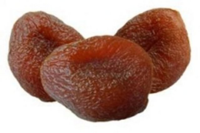 Kayısı A,B,C vitaminleri, protein, bol miktarda şeker ve madensel tuzlar içeren bir meyvedir. İştah açar, kan yapar, bedensel ve ruhsal yorgunlukları alır. Sinirleri güçlendirir, uyku verir, kabızlığa iyi gelir.