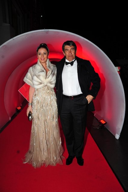 MAYA, RAFFİ PORTAKAL 
