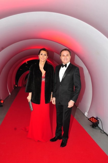 ÖZLEM - NAİM GENÇOĞLU 