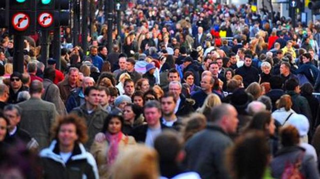 Bu ülkeleri ortalama 80 yıl  ile Avustralya, Hong Kong, İsrail, İtalya, Malta, San Marino, Singapur, İsveç, ortalama 79 yıl ömür ile Kanada, Japonya, Lüksemburg, Yeni Zelanda ve Norveç, 78 yıl ömür ile de Almanya, İrlanda, Güney Kore, Macao takip ediyor