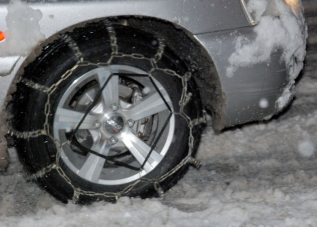 Camda donmalar olmaması için cam suyuna antifriz ilave edilmeli.