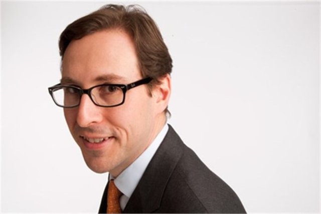 4- Rob Goldstein - Blackrock adlı şirketin Kıdemli Direktörü. 39 yaşında. -
