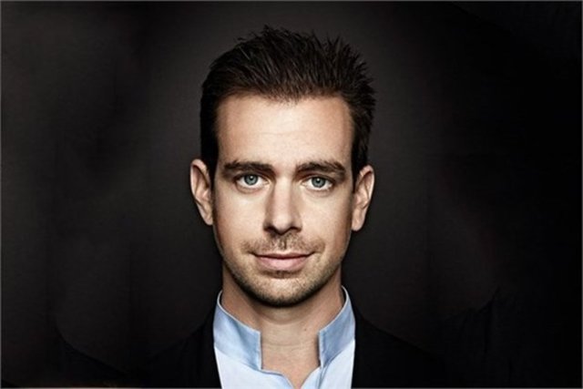 - 1- Jack Dorsey  - Twitter kurucusu. 36 yaşında. -