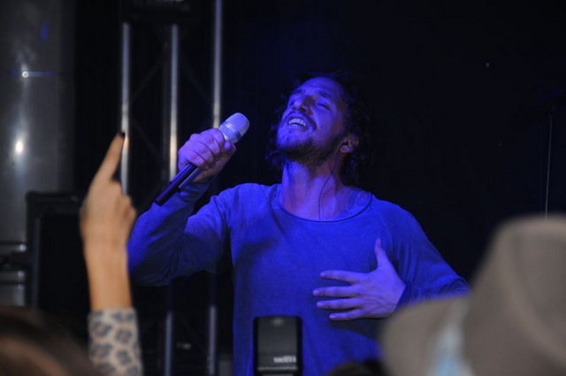 İkili, geçtiğimiz cumartesi akşamı ilk bulşmalarından HT MAGAZİN'e yakalandı.