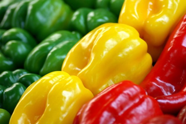 Biber sembolik olarakta acı ve zevki bir arada sunar.