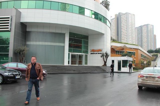 SİT ALANLARI: Fatih'te sit alanındaki arazileri, bakanlığın gücünü kullanarak imar ve inşaata açmak