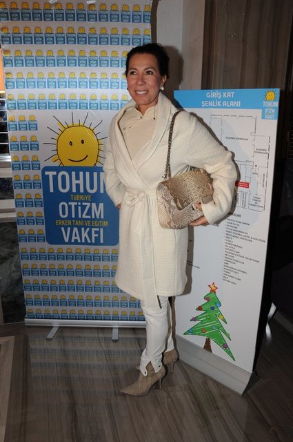 SELMA TÜRKEŞ