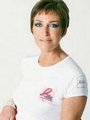 <b>Meral Gökçaylı</b> \nÜnlü modacı Meral Gökçaylı, 2003 yılında göğüs kanserine yakalandı. Gökçaylı, eşi ve yakınlarının desteği ile hastalıkla mücadele etmekten vazgeçmedi. \n