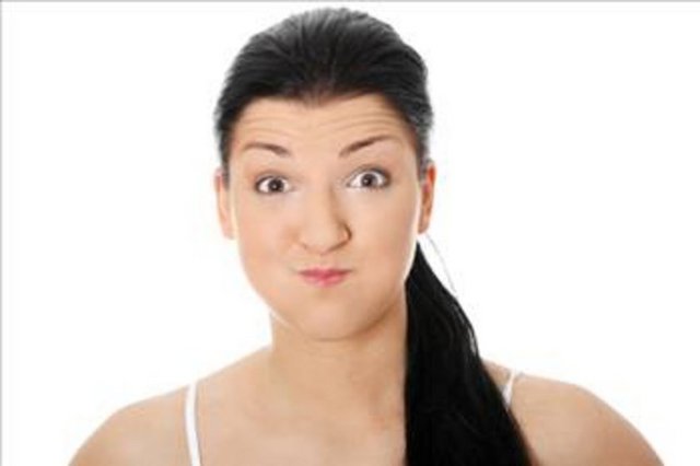 Dublin'deki James Connolly Hastanesi Uzmanı Prof. Dr. Tom Walsh, bir toplantıda yaptığı konuşmada, bazı yemekborusu kanseri hastalarının ''inatçı hıçkırıktan'' yakındıklarını bildirdi.