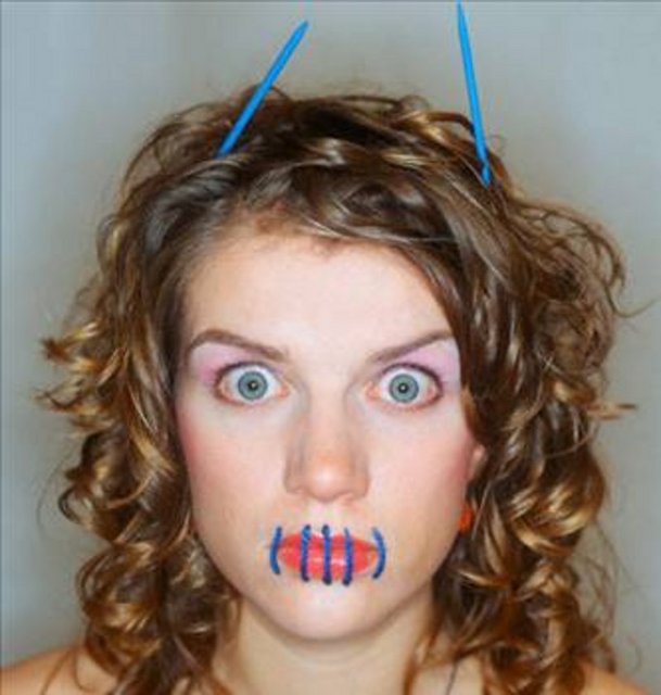 - Şizofren olma olasılığı yüksektir.