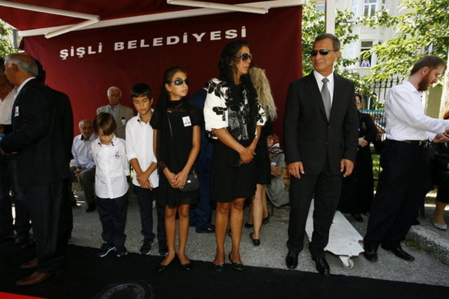 ALİ, AHMET, ESRA, YASEMİN - MURAT ÇUHADAROĞLU