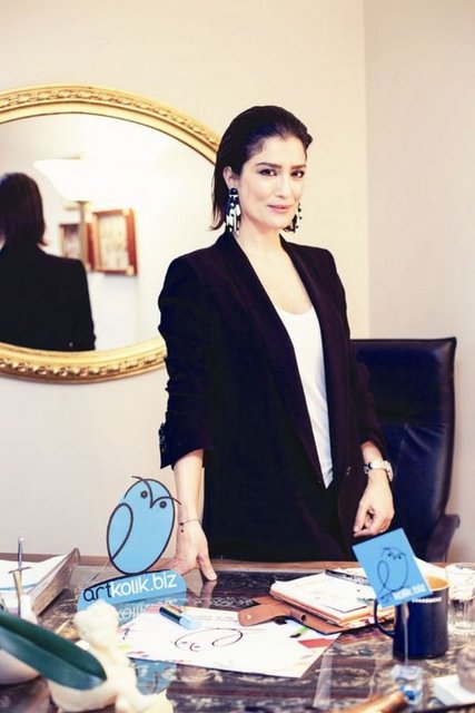 NAZLI ÖZTARHAN